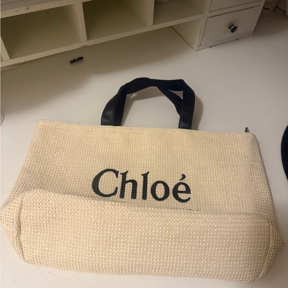 Fashion Cream Tote Bag is very cute in new conditions - Picture 8 of 10